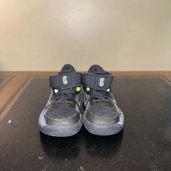 Nike Kyrie Flytrap 5 Anthracite Black DD0339-002 Ps Preschool Size 11C - Picture 2 of 5